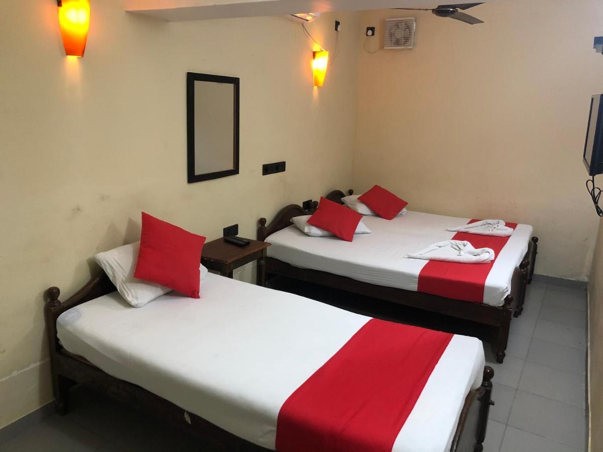 Eestee Rest Colombo Exterior photo
